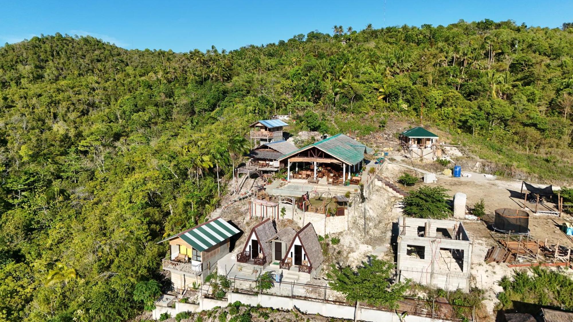 Thornton'S Sea View Cafe & Guesthouse Siquijor Exterior photo